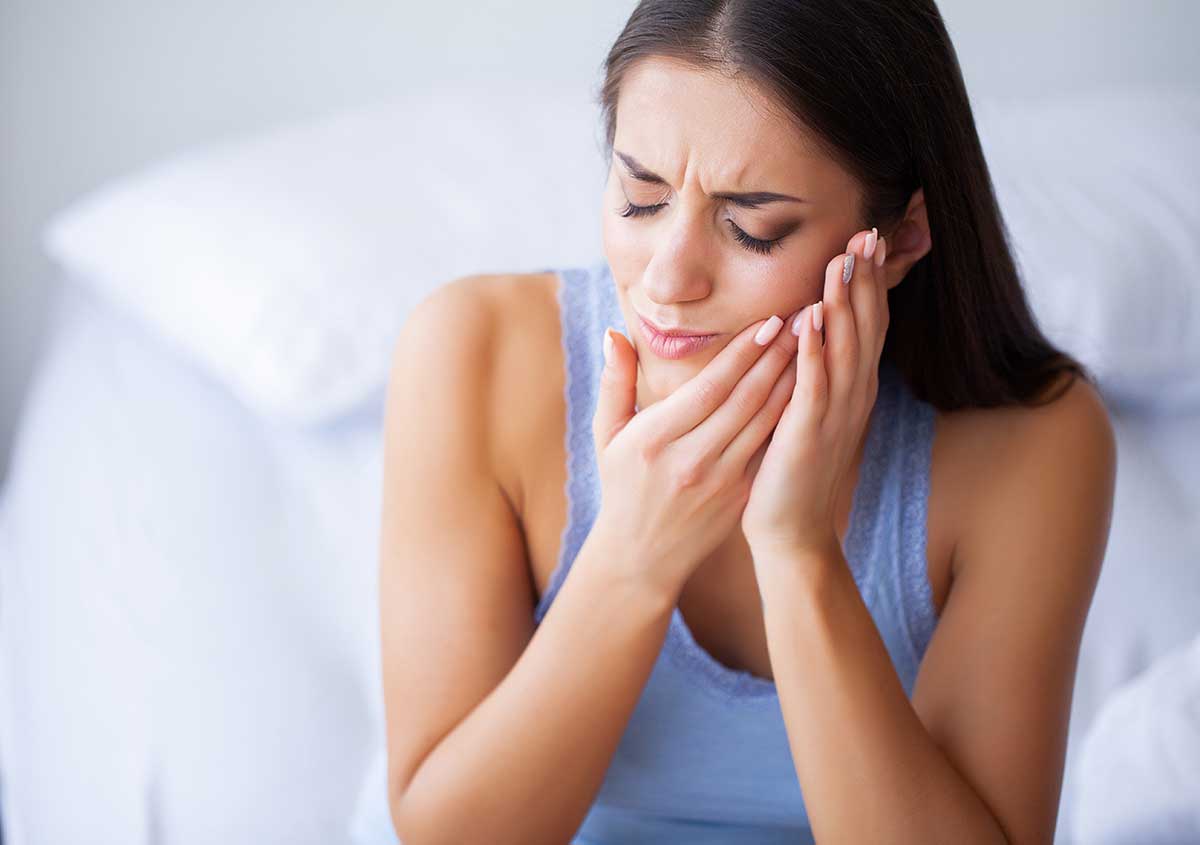 How Can I Tell I Have TMJ Disorder? Is the Condition Treatable?